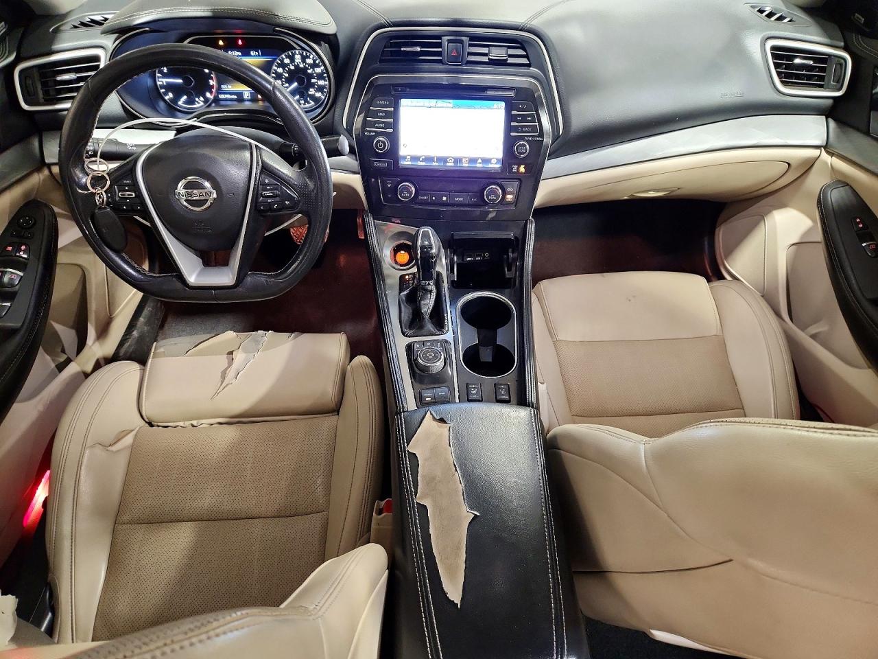 2017 NISSAN MAXIMA
