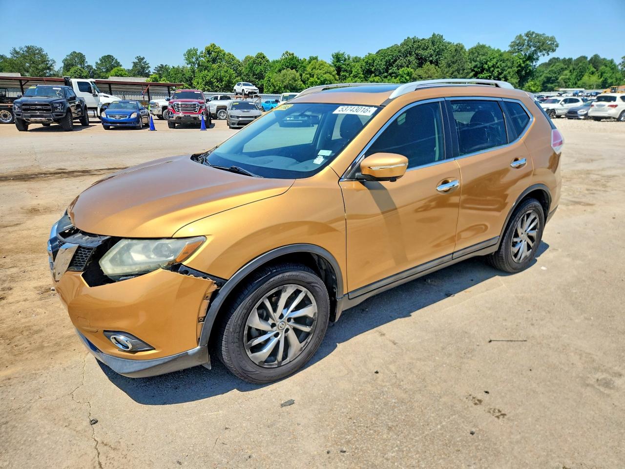 2015 NISSAN ROGUE