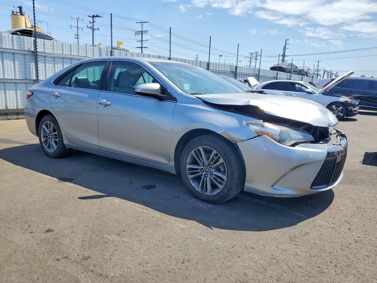 2016 TOYOTA CAMRY