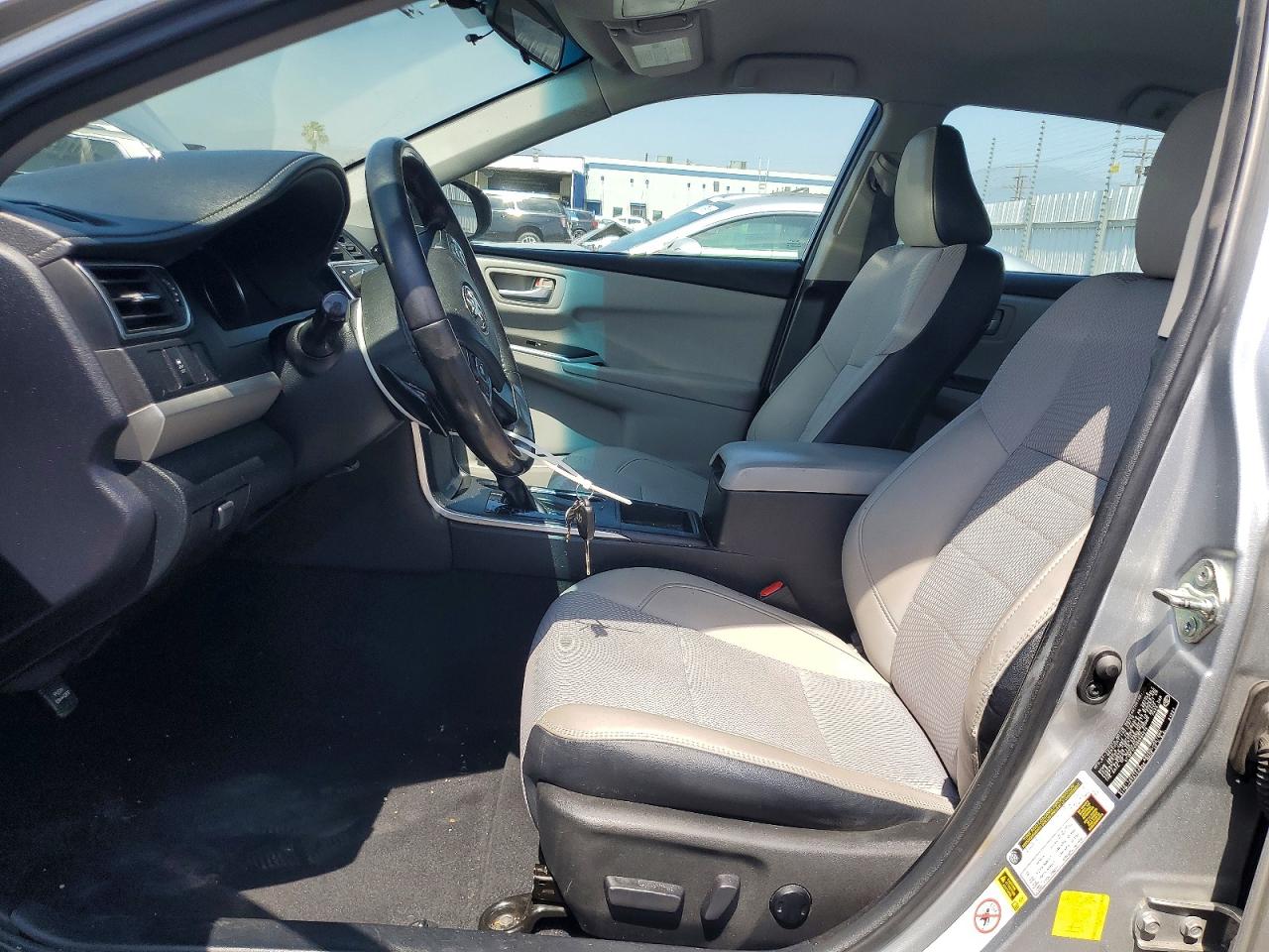 2016 TOYOTA CAMRY