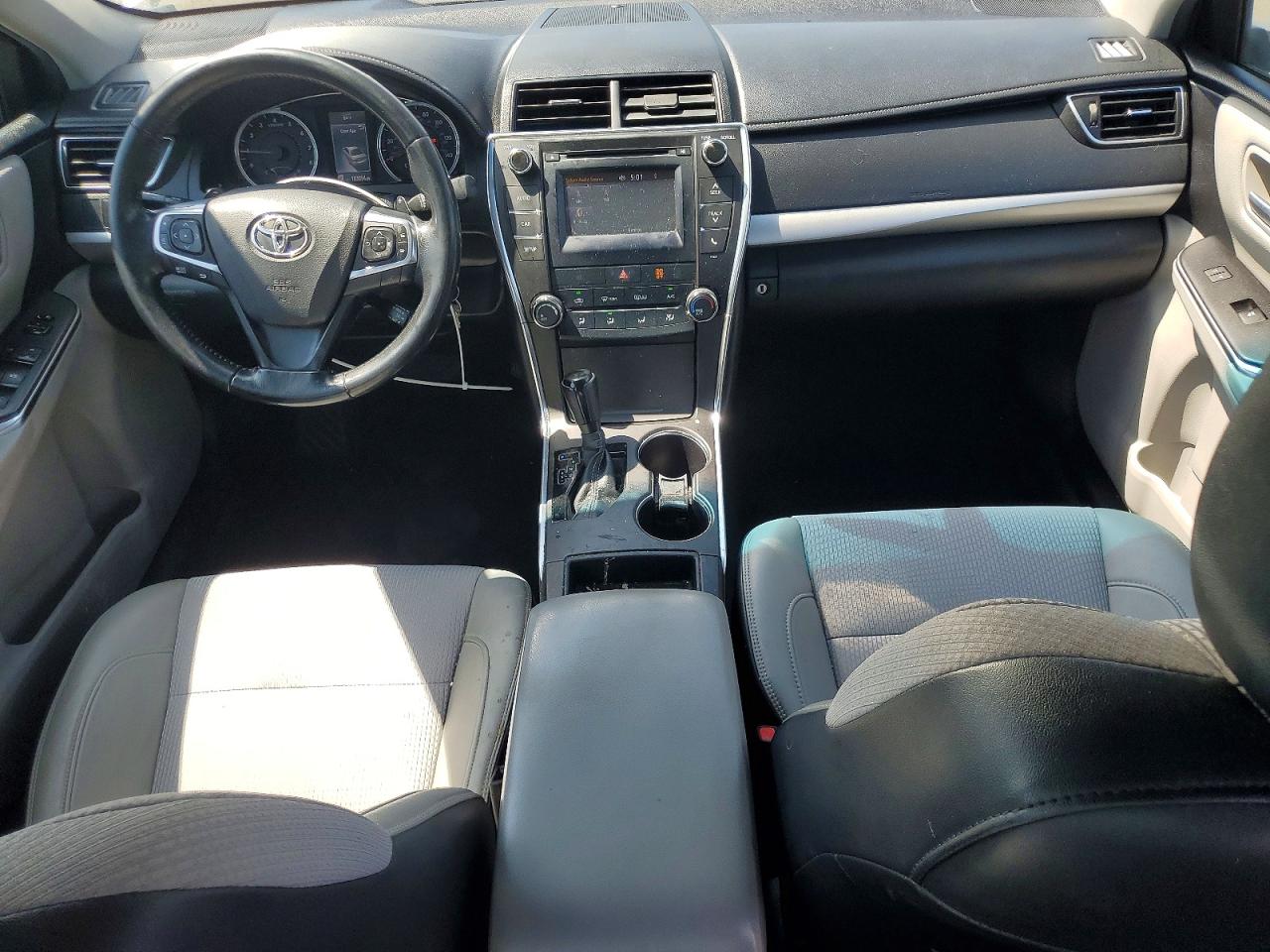 2016 TOYOTA CAMRY