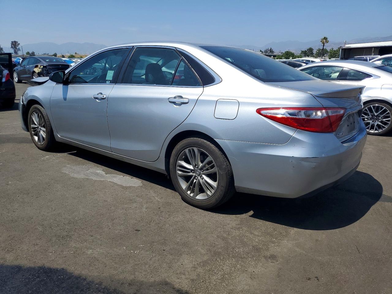 2016 TOYOTA CAMRY