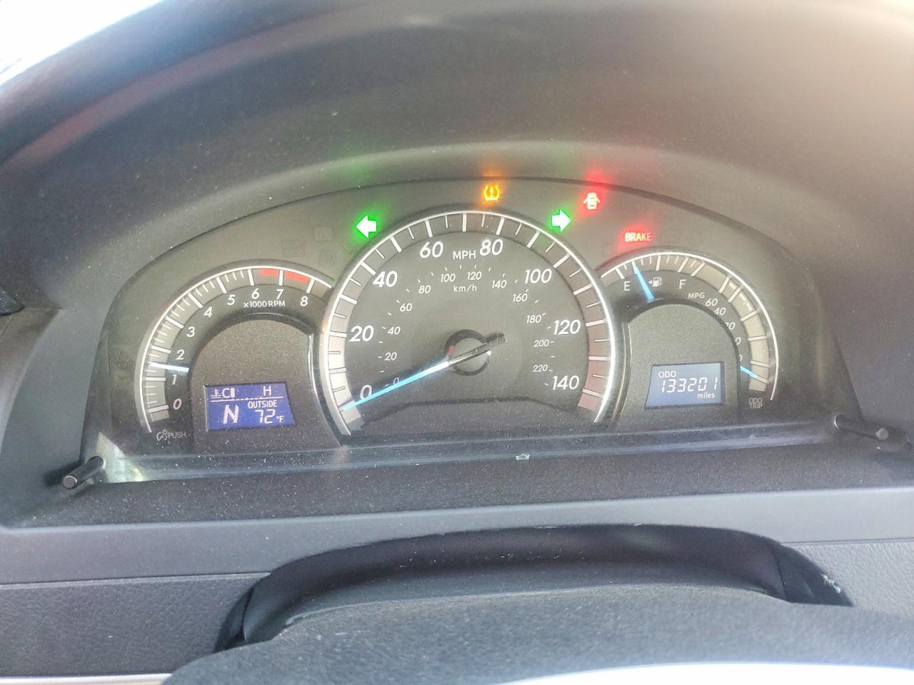 2012 TOYOTA CAMRY