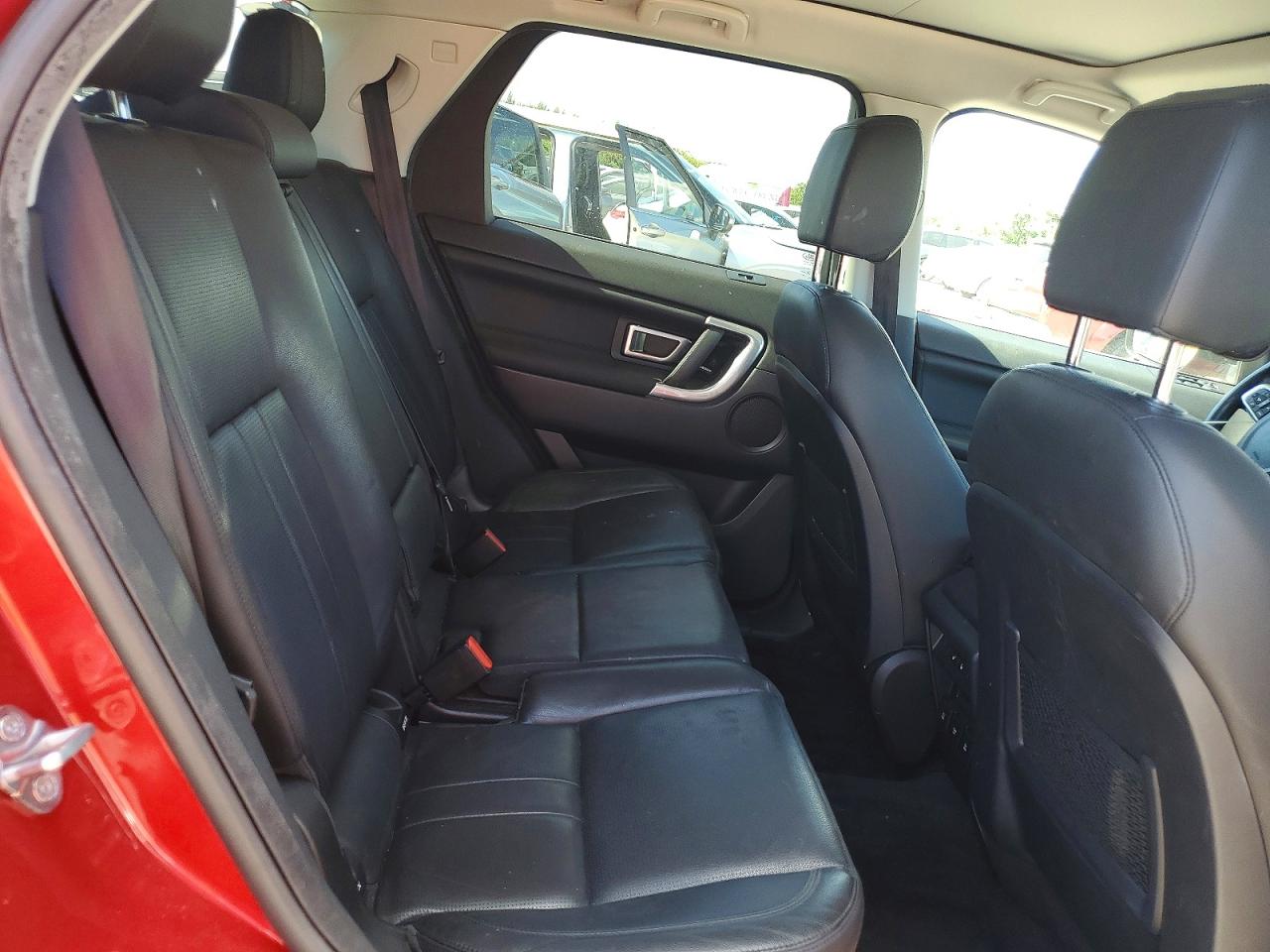 2019 LAND ROVER DISCOVERY