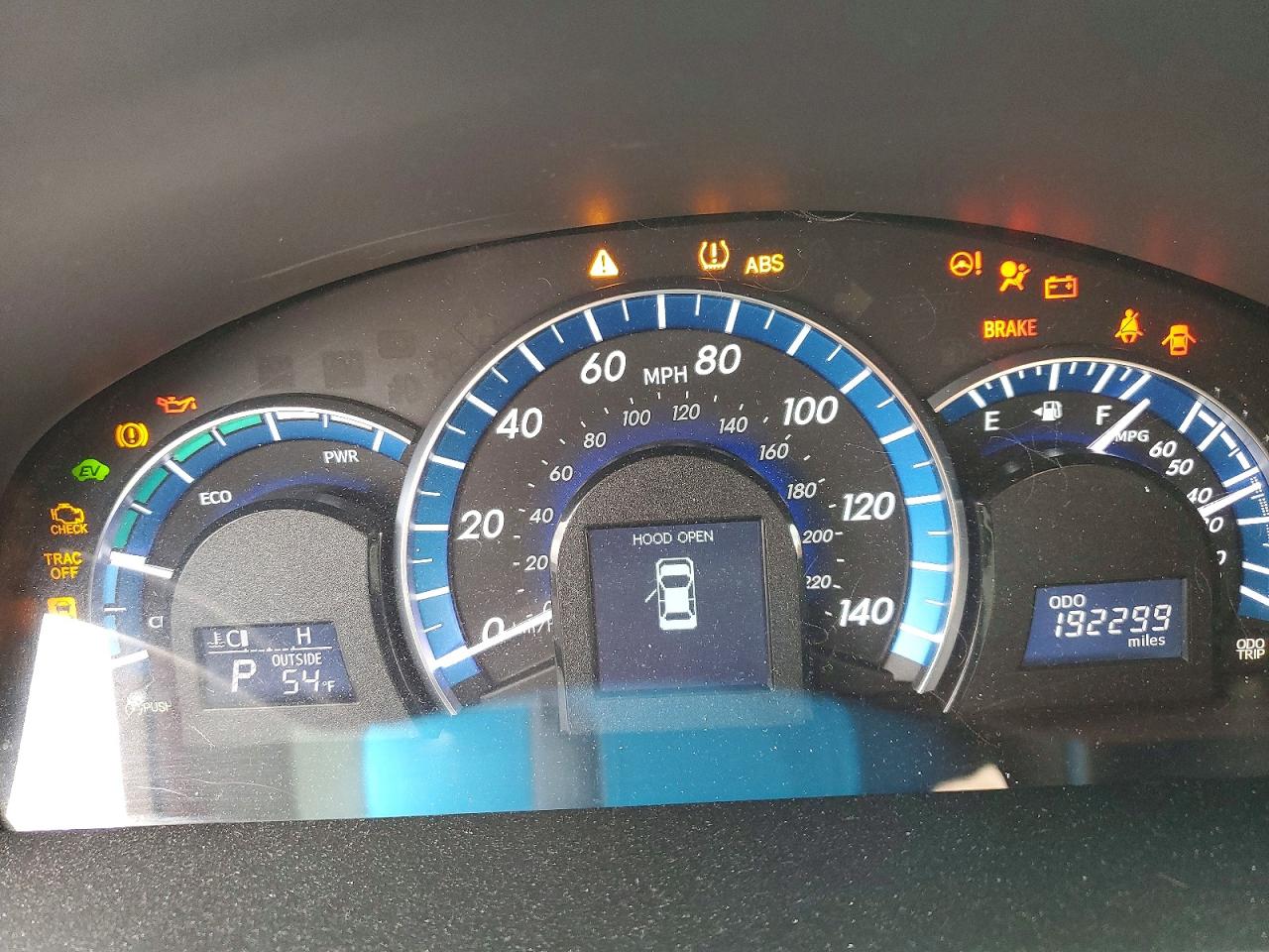 2014 TOYOTA CAMRY SOLA
