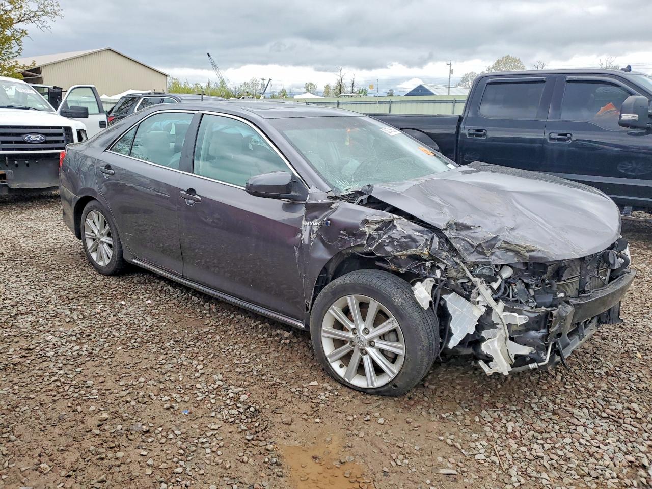 2014 TOYOTA CAMRY SOLA
