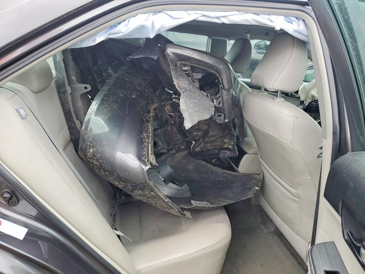 2014 TOYOTA CAMRY SOLA