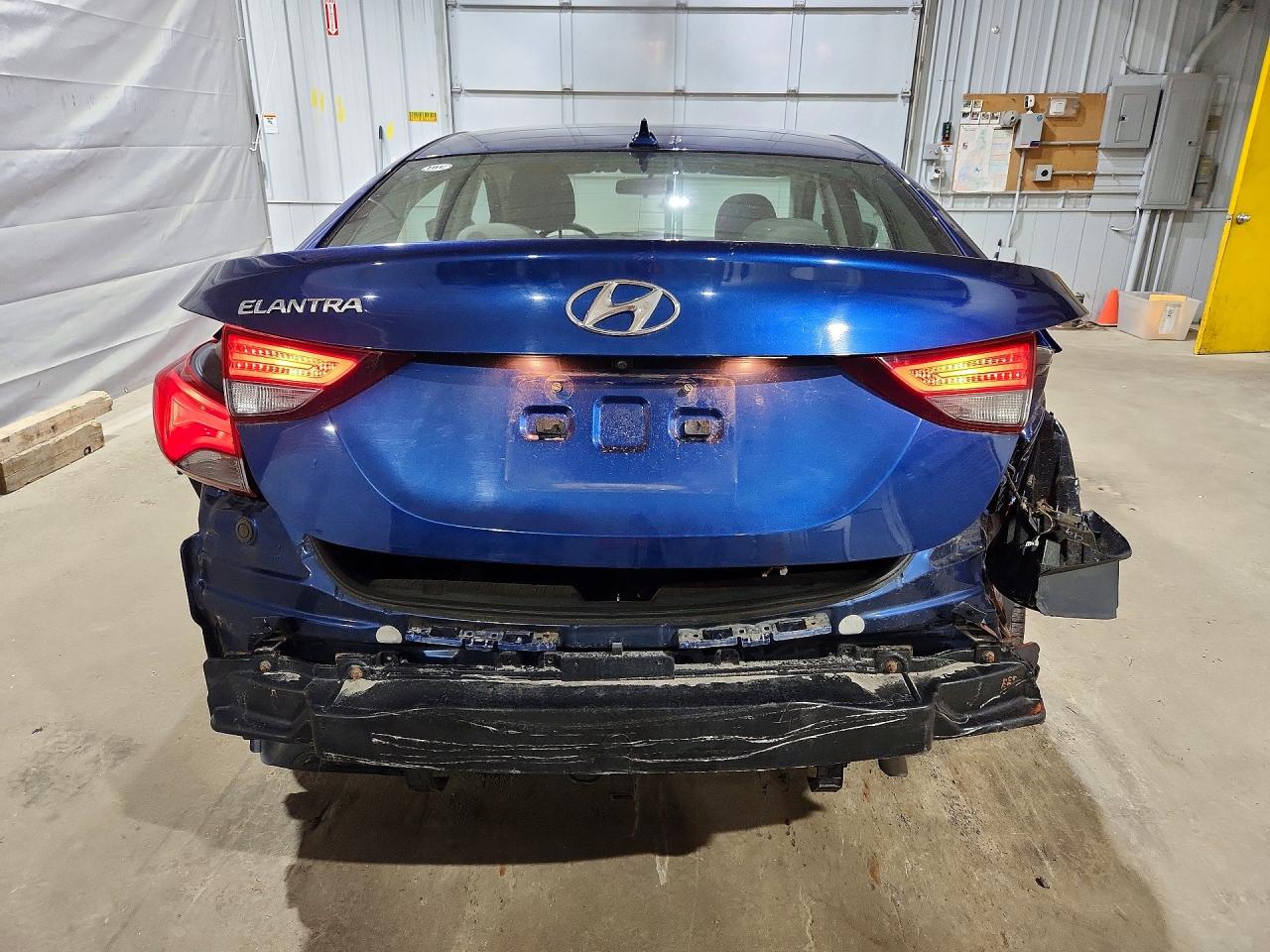 2016 HYUNDAI ELANTRA