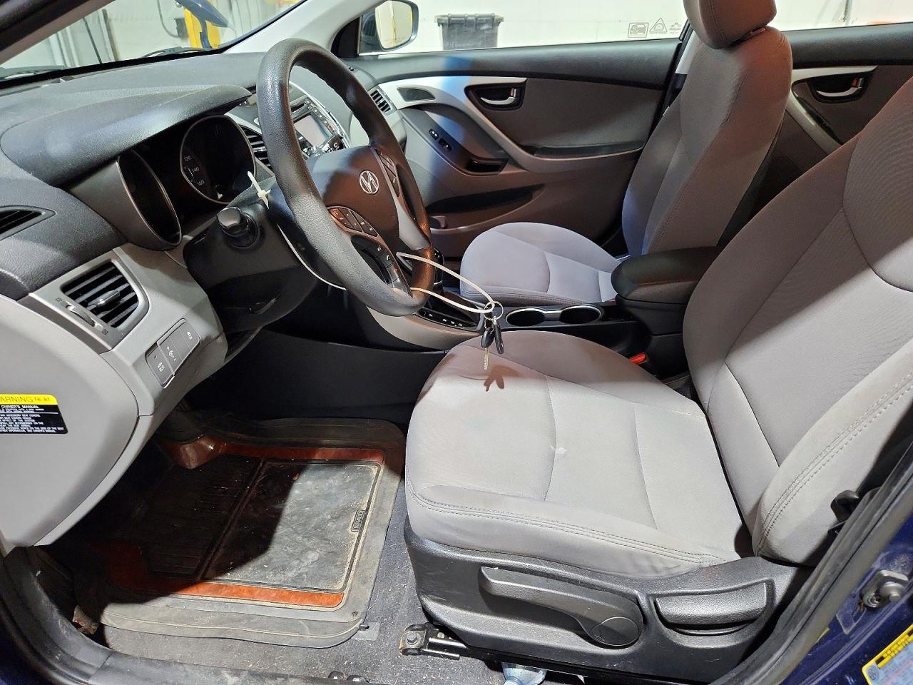 2016 HYUNDAI ELANTRA