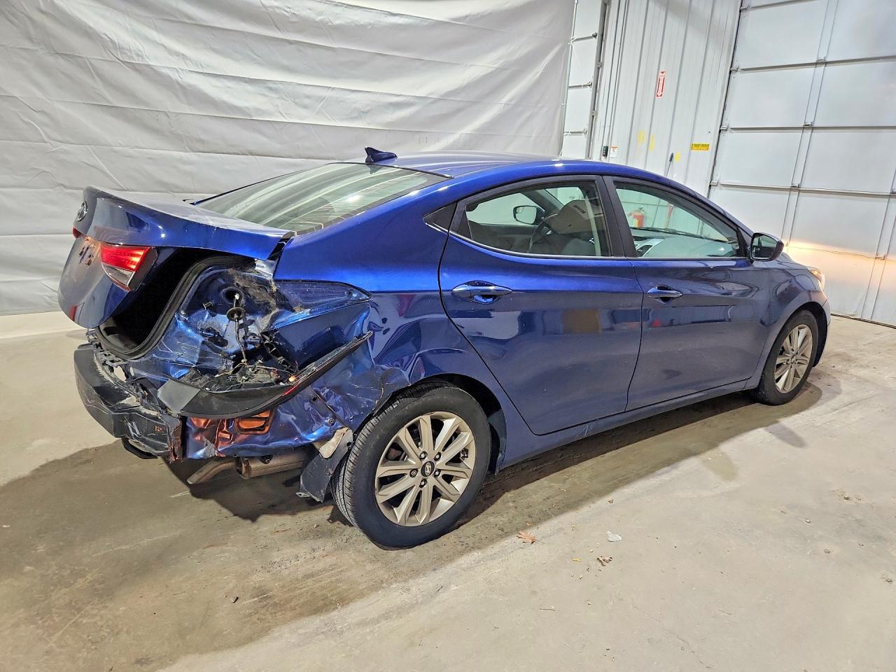 2016 HYUNDAI ELANTRA