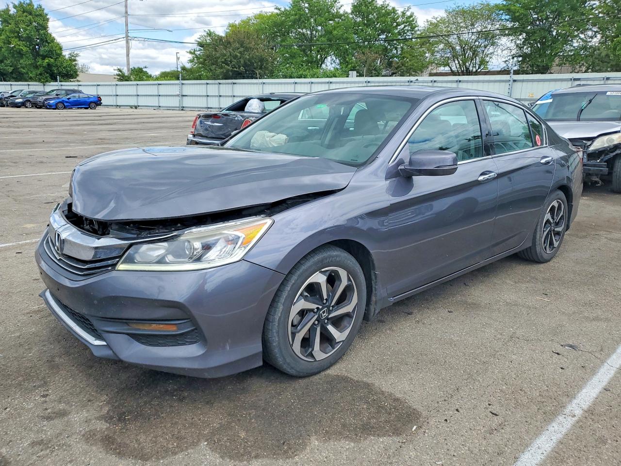 2017 HONDA ACCORD