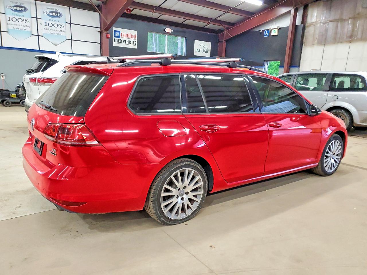 2017 VOLKSWAGEN GOLF