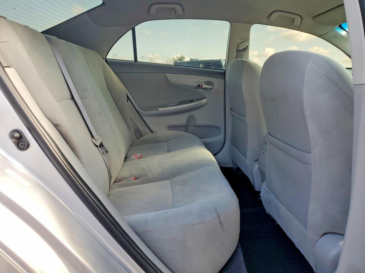 2010 TOYOTA COROLLA
