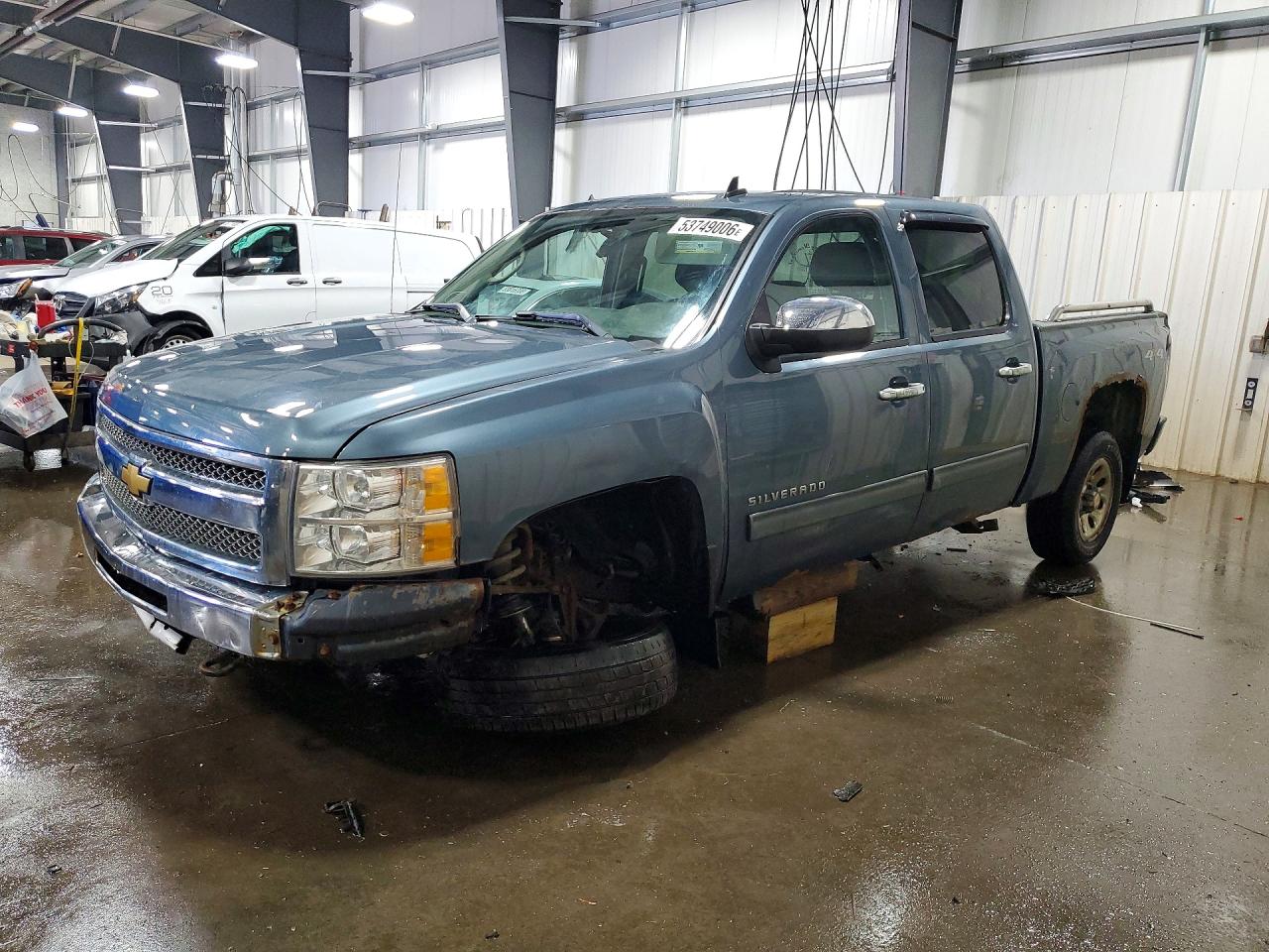 2013 CHEVROLET SILVERADO