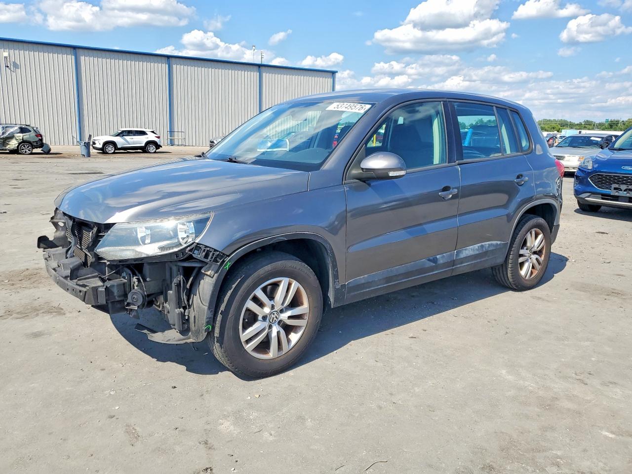 2014 VOLKSWAGEN TIGUAN
