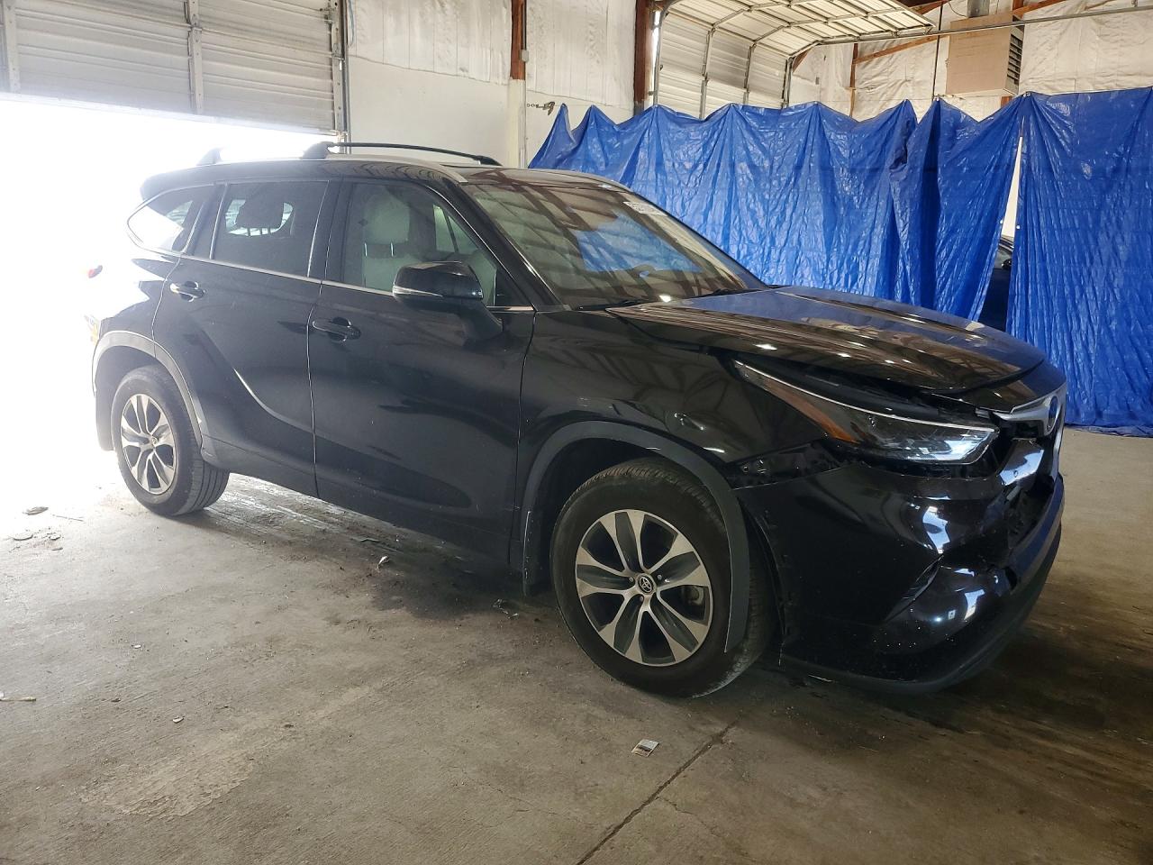 2022 TOYOTA HIGHLANDER
