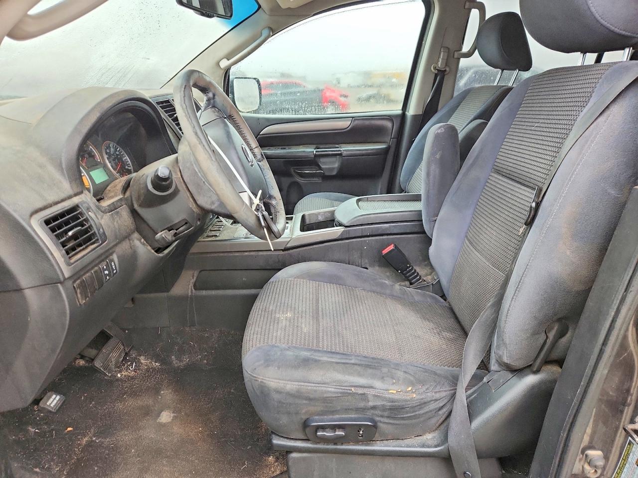 2010 NISSAN ARMADA