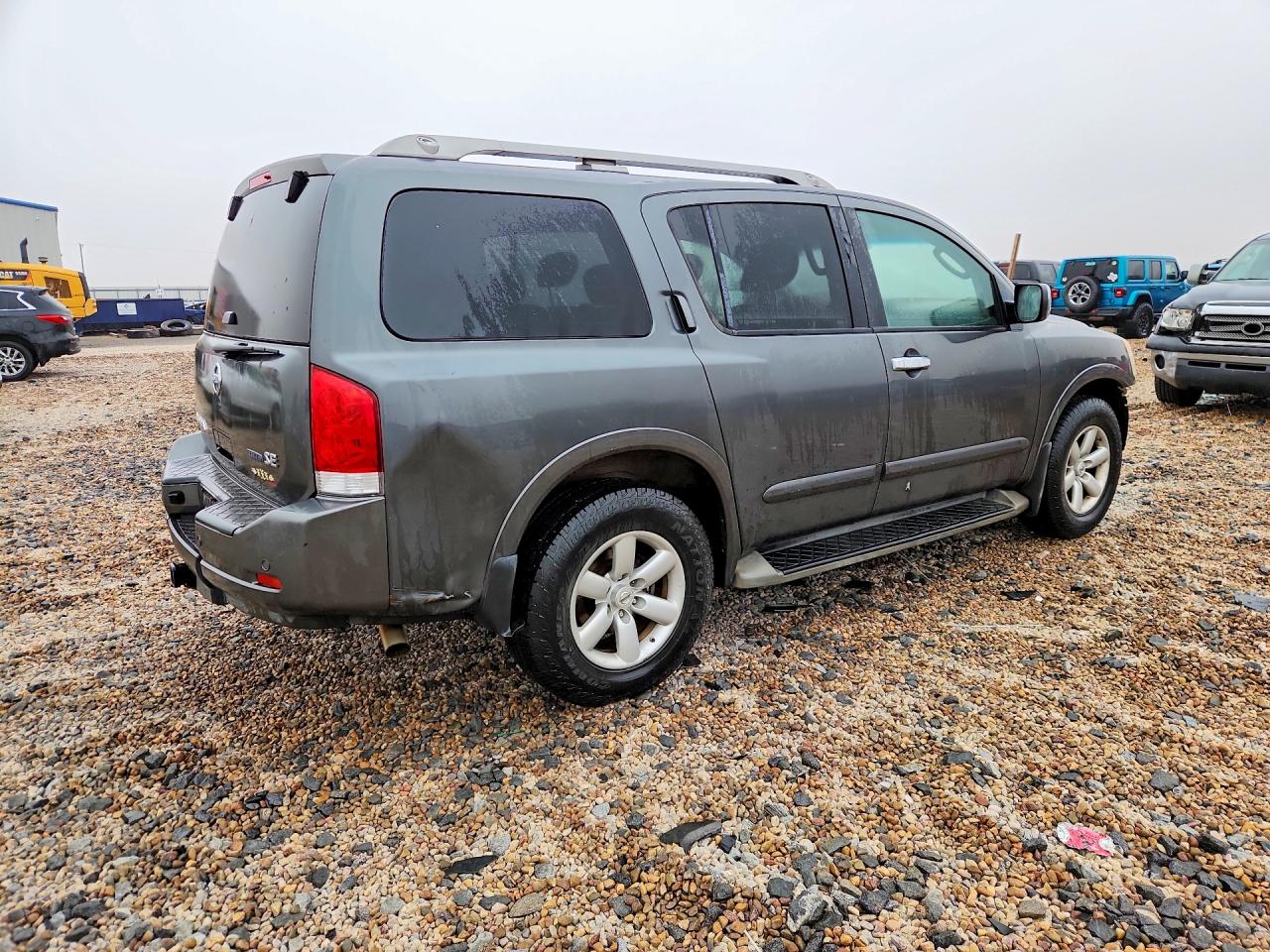 2010 NISSAN ARMADA