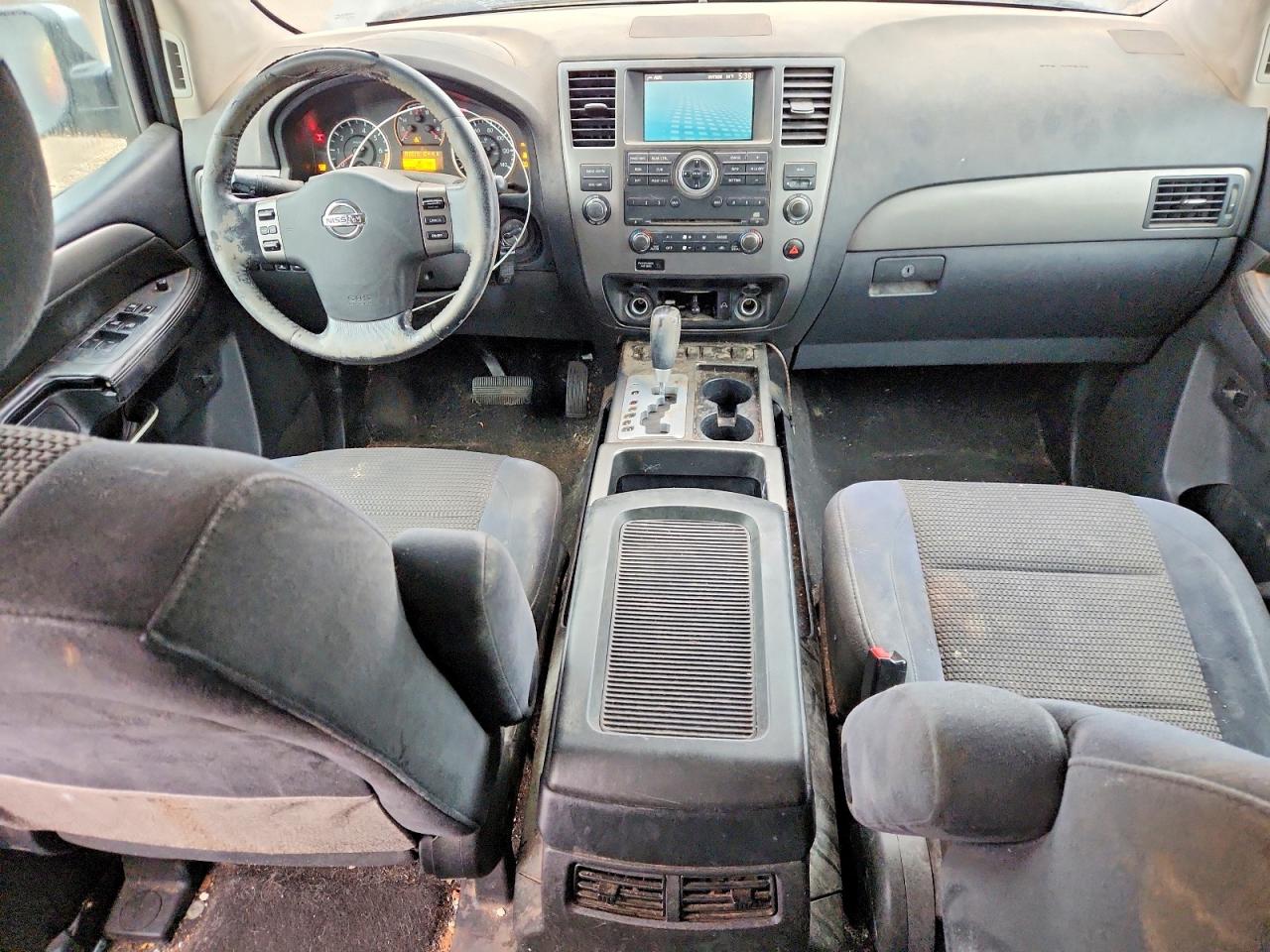 2010 NISSAN ARMADA