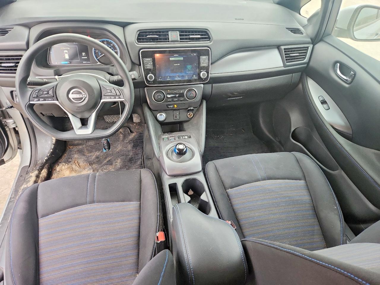 2024 NISSAN LEAF