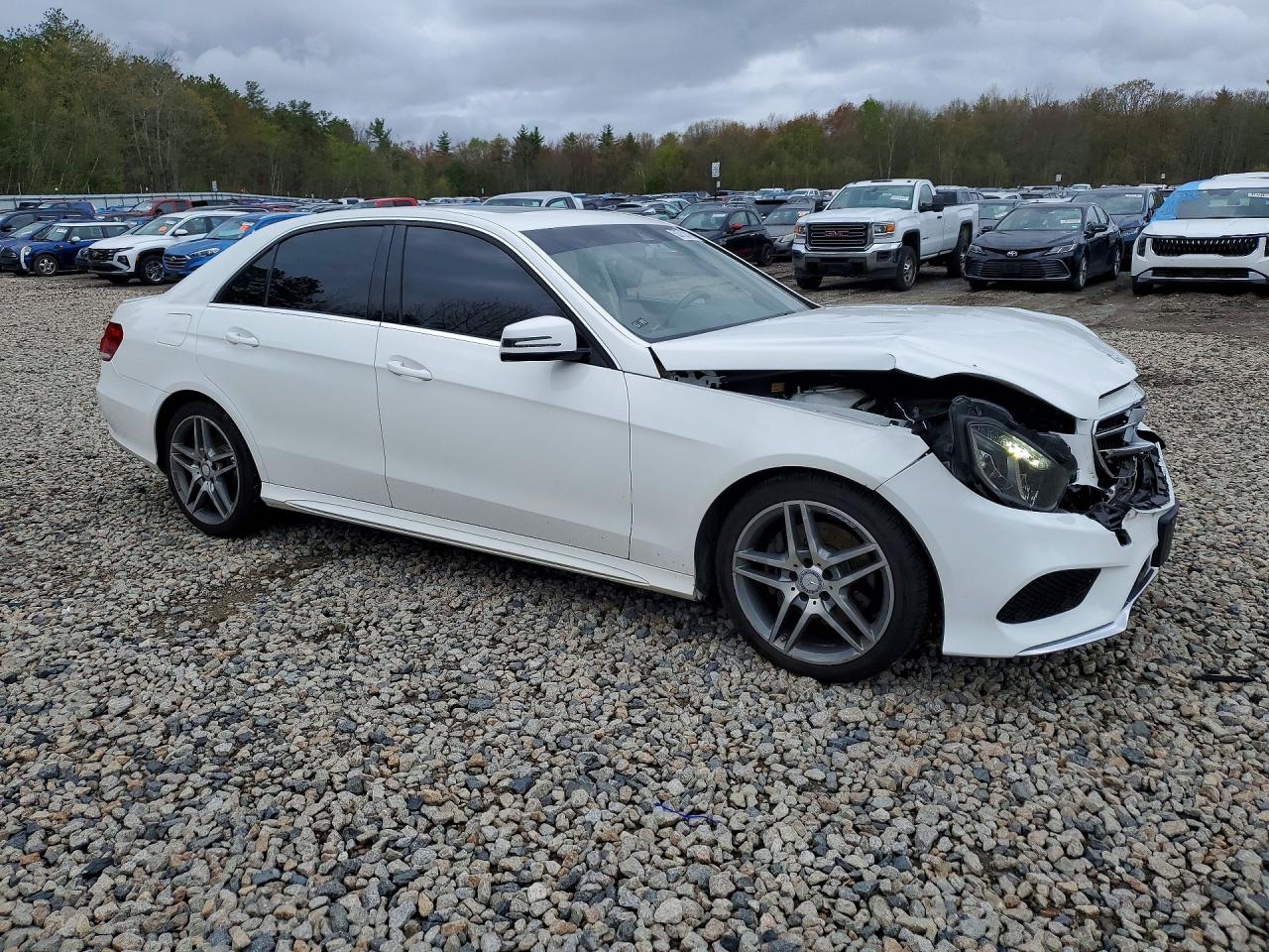 2014 MERCEDES-BENZ E-CLASS