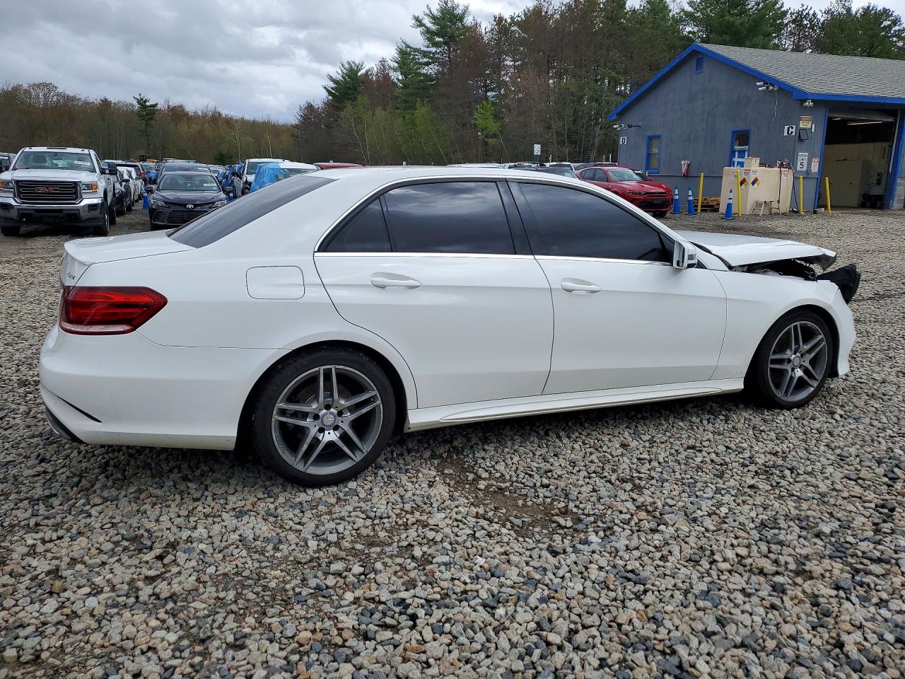 2014 MERCEDES-BENZ E-CLASS