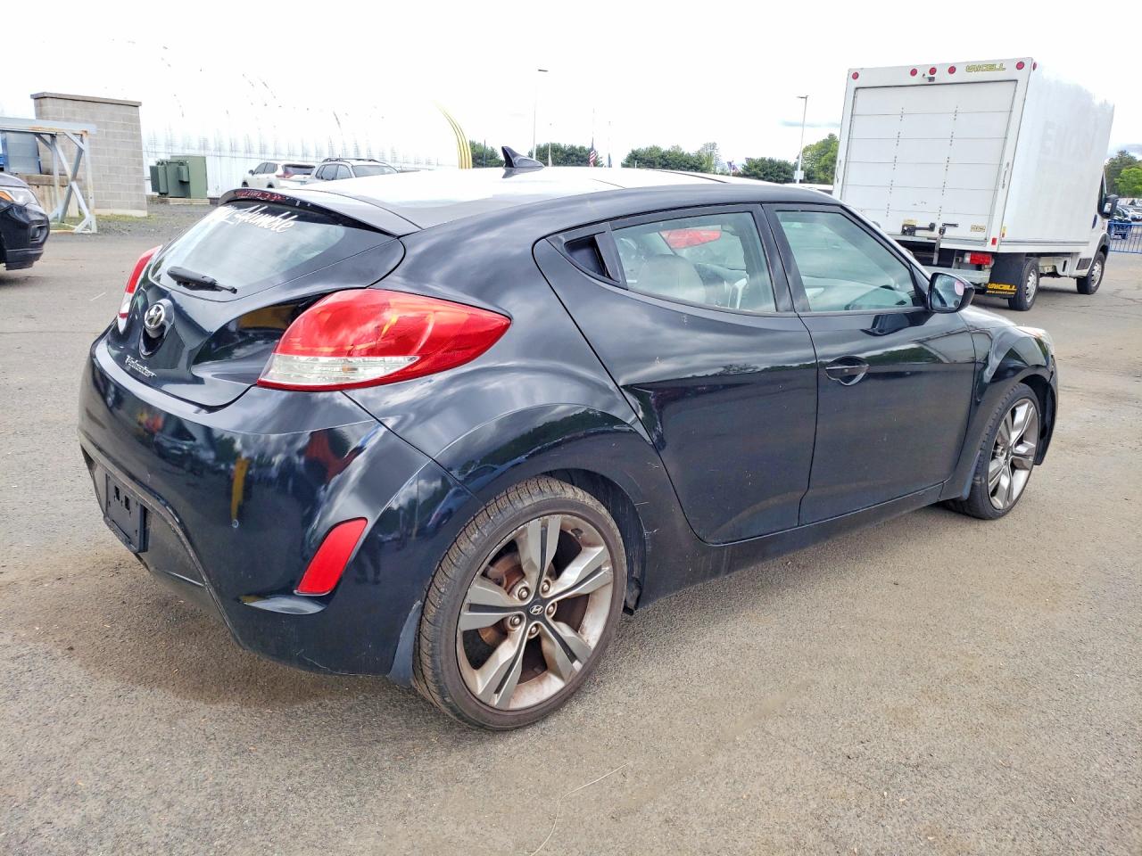 2013 HYUNDAI VELOSTER