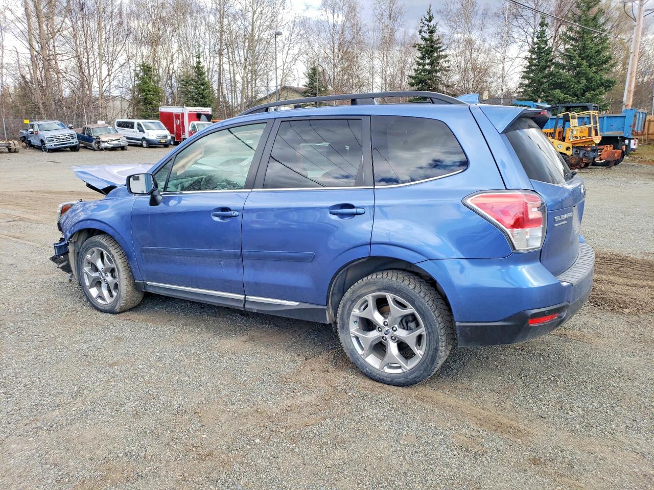 2018 SUBARU FORESTER