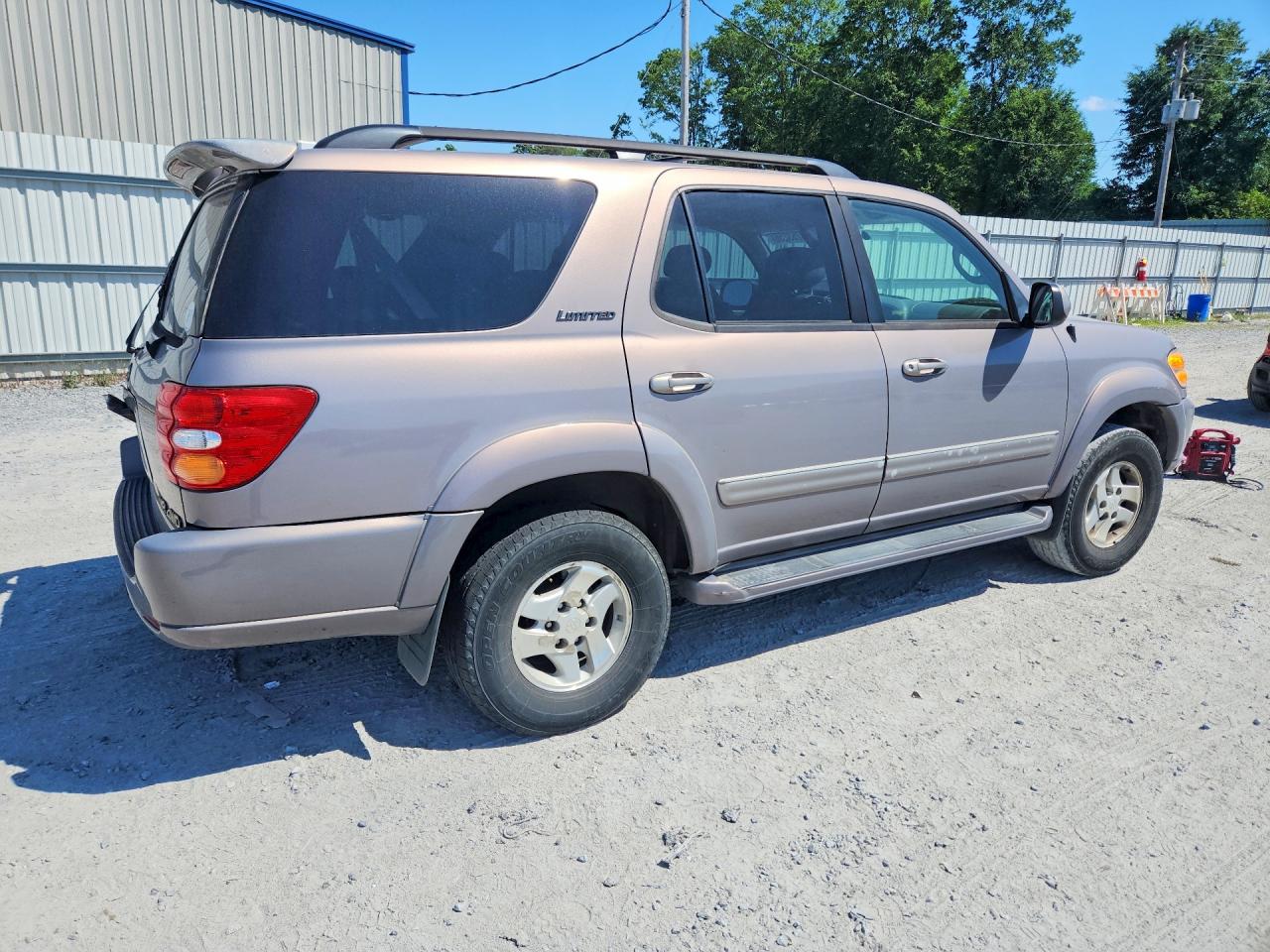 2002 TOYOTA SEQUOIA