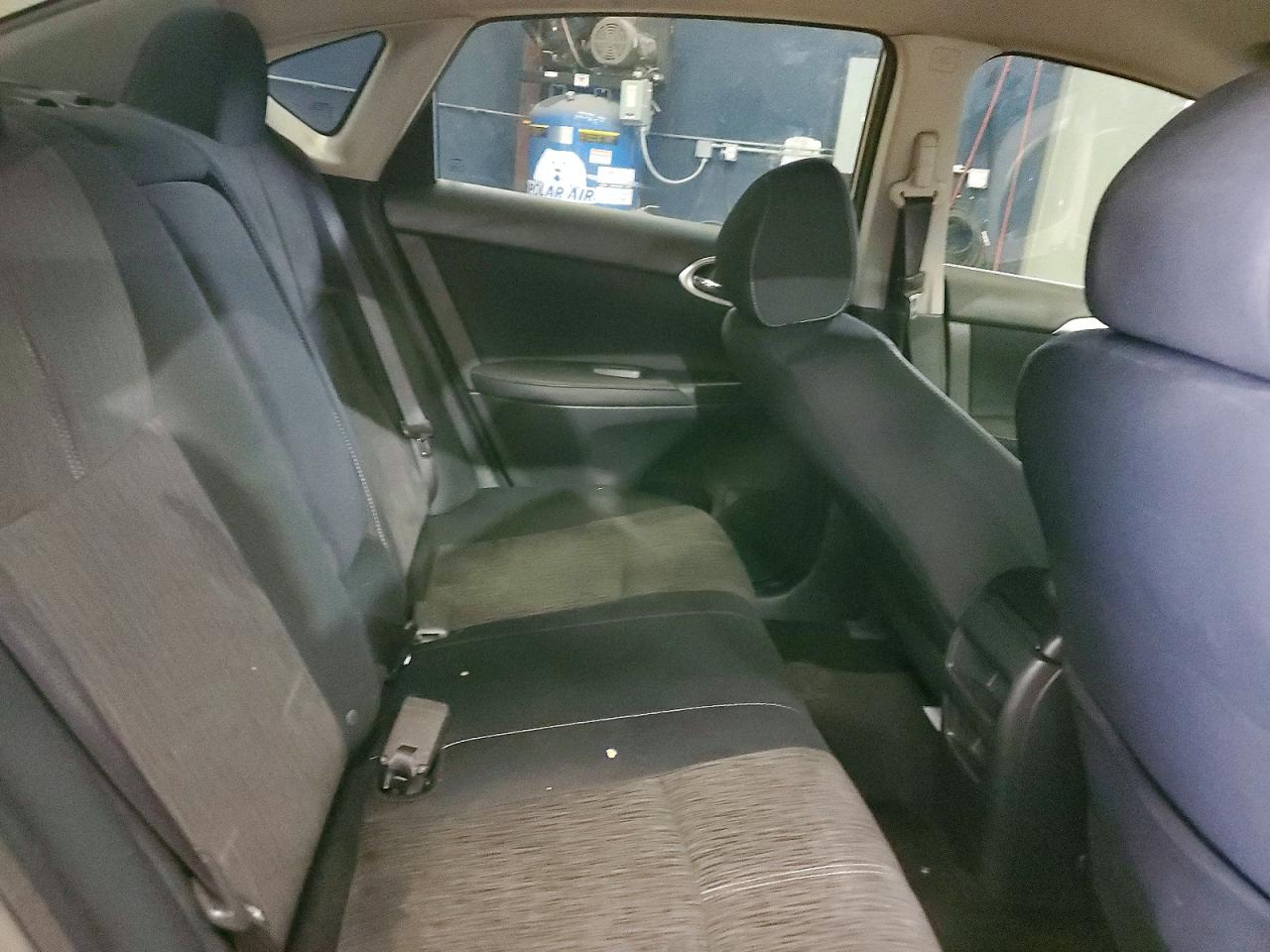 2015 NISSAN SENTRA