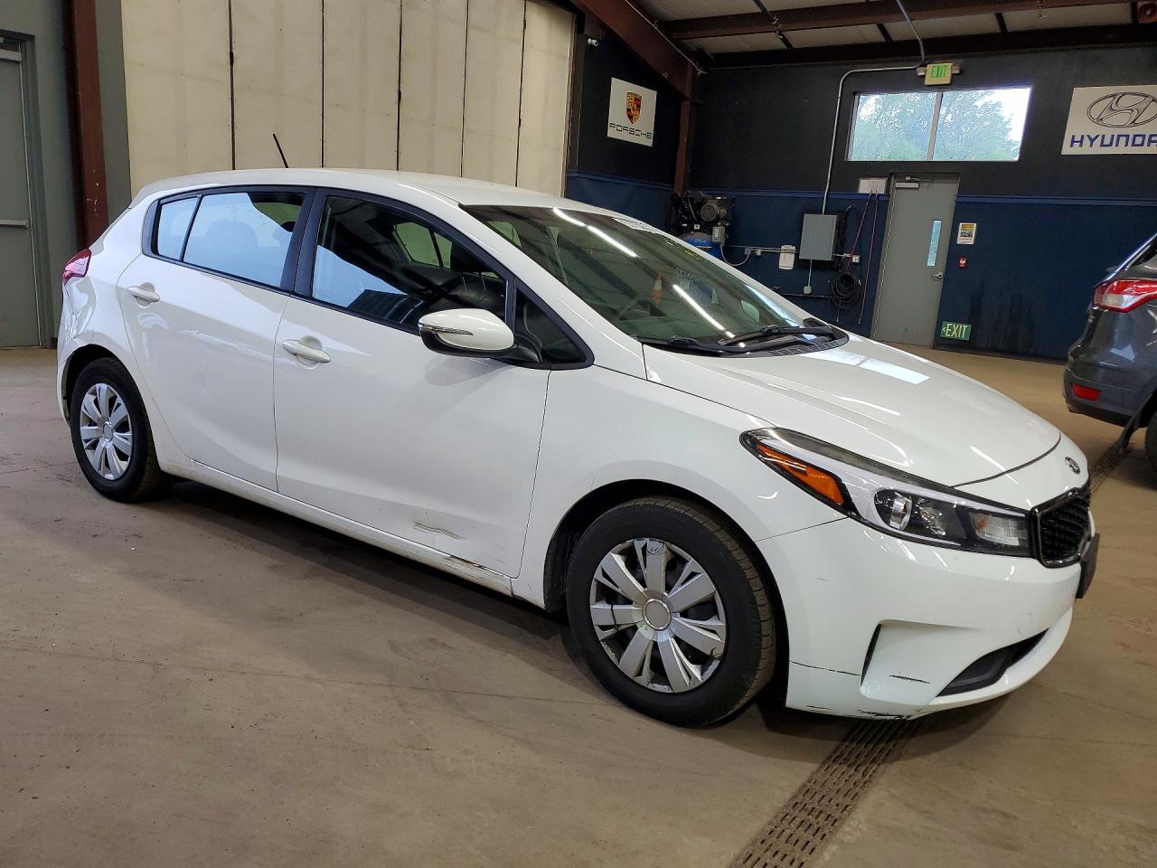2017 KIA FORTE