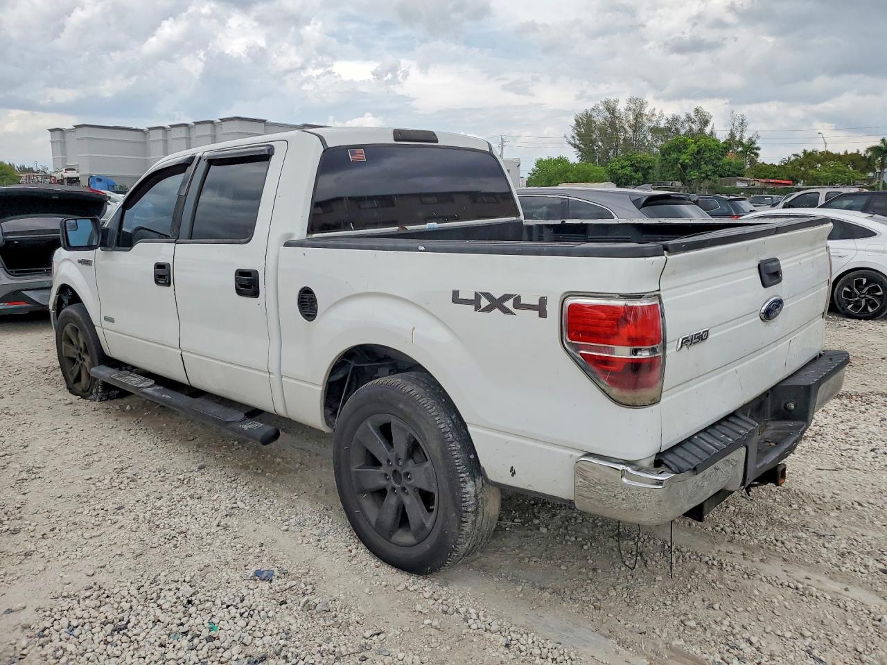 2013 FORD F-150