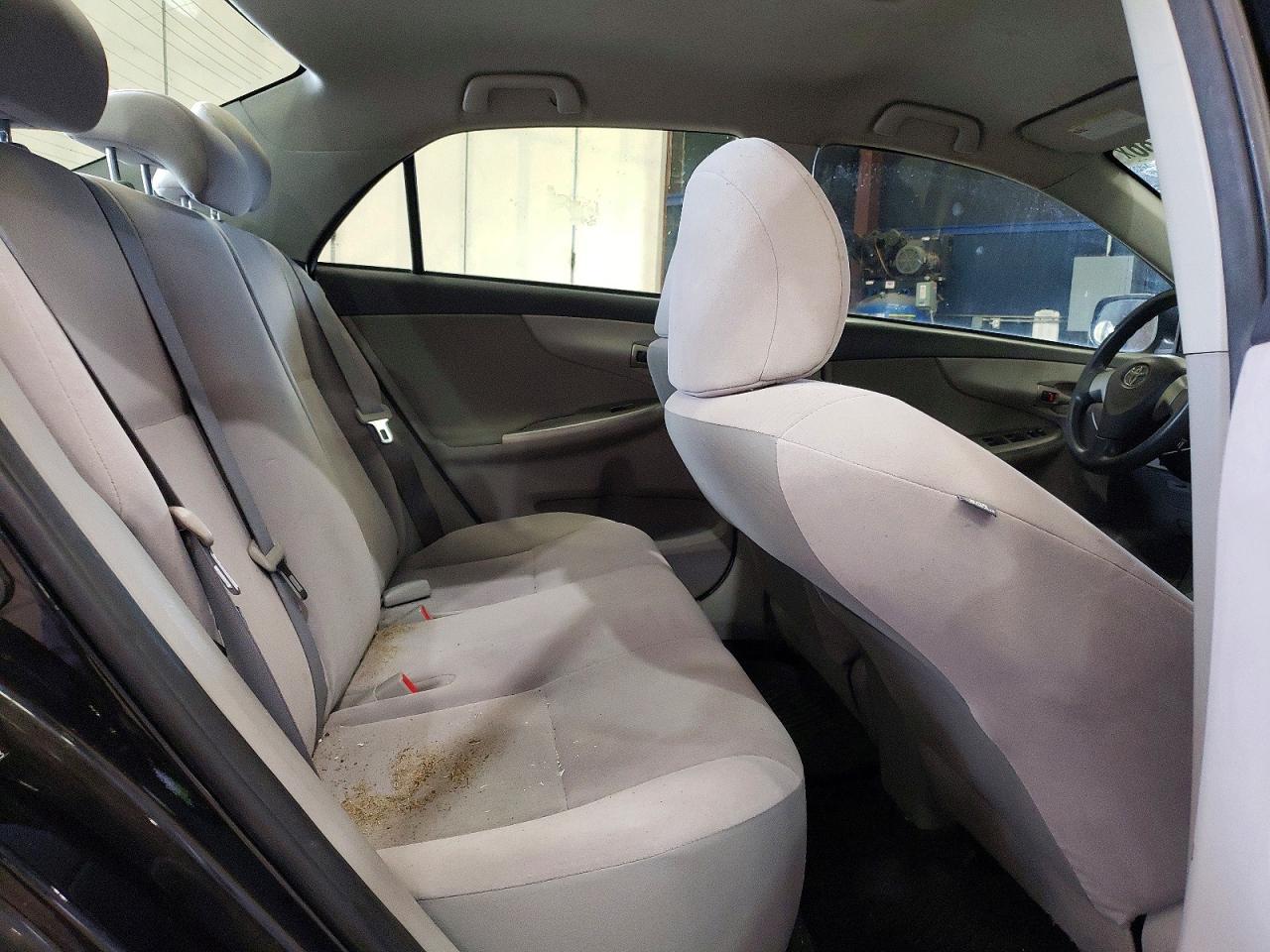 2011 TOYOTA COROLLA