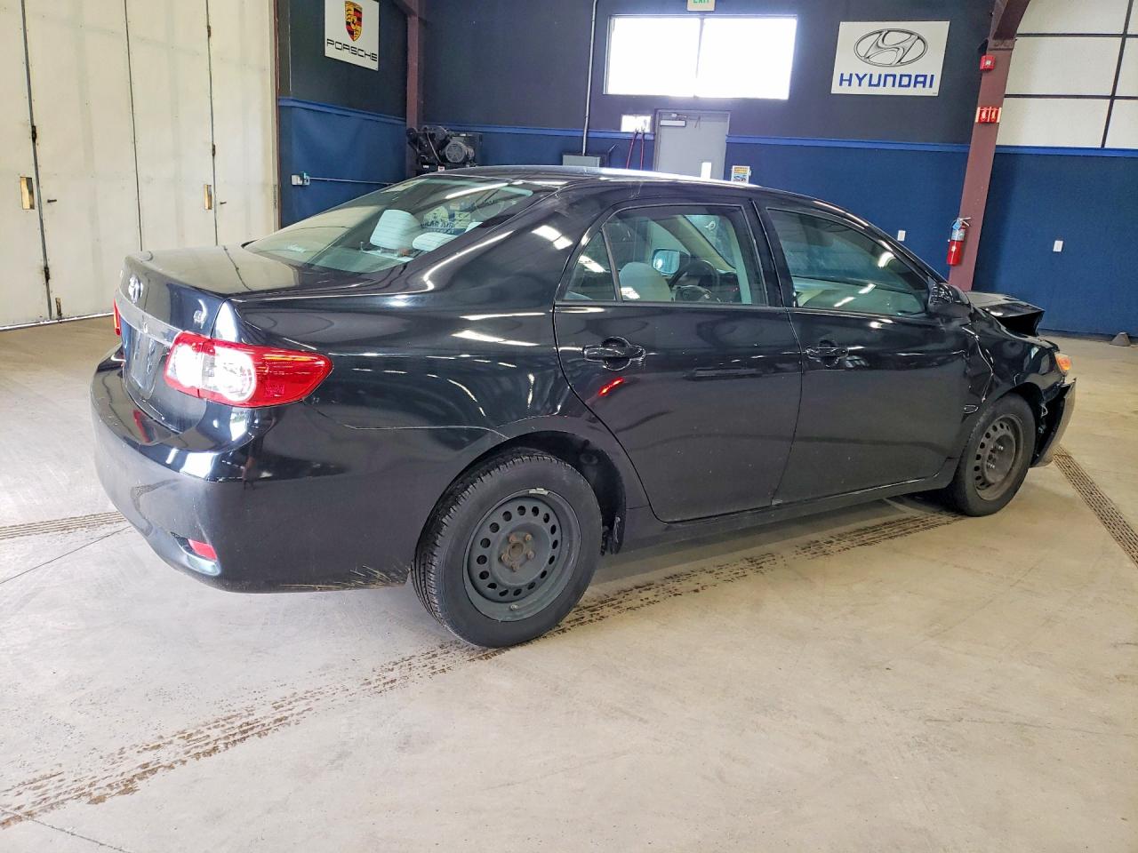 2011 TOYOTA COROLLA