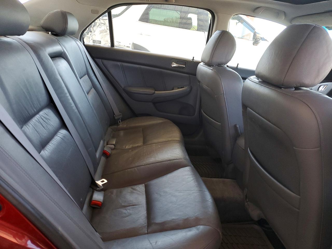 2004 HONDA ACCORD