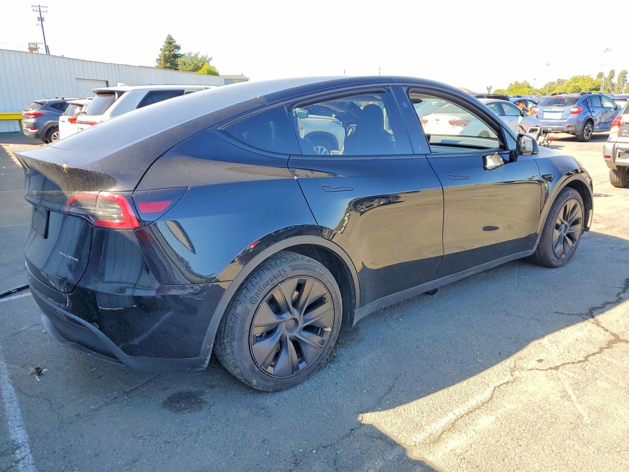 2024 TESLA MODEL Y