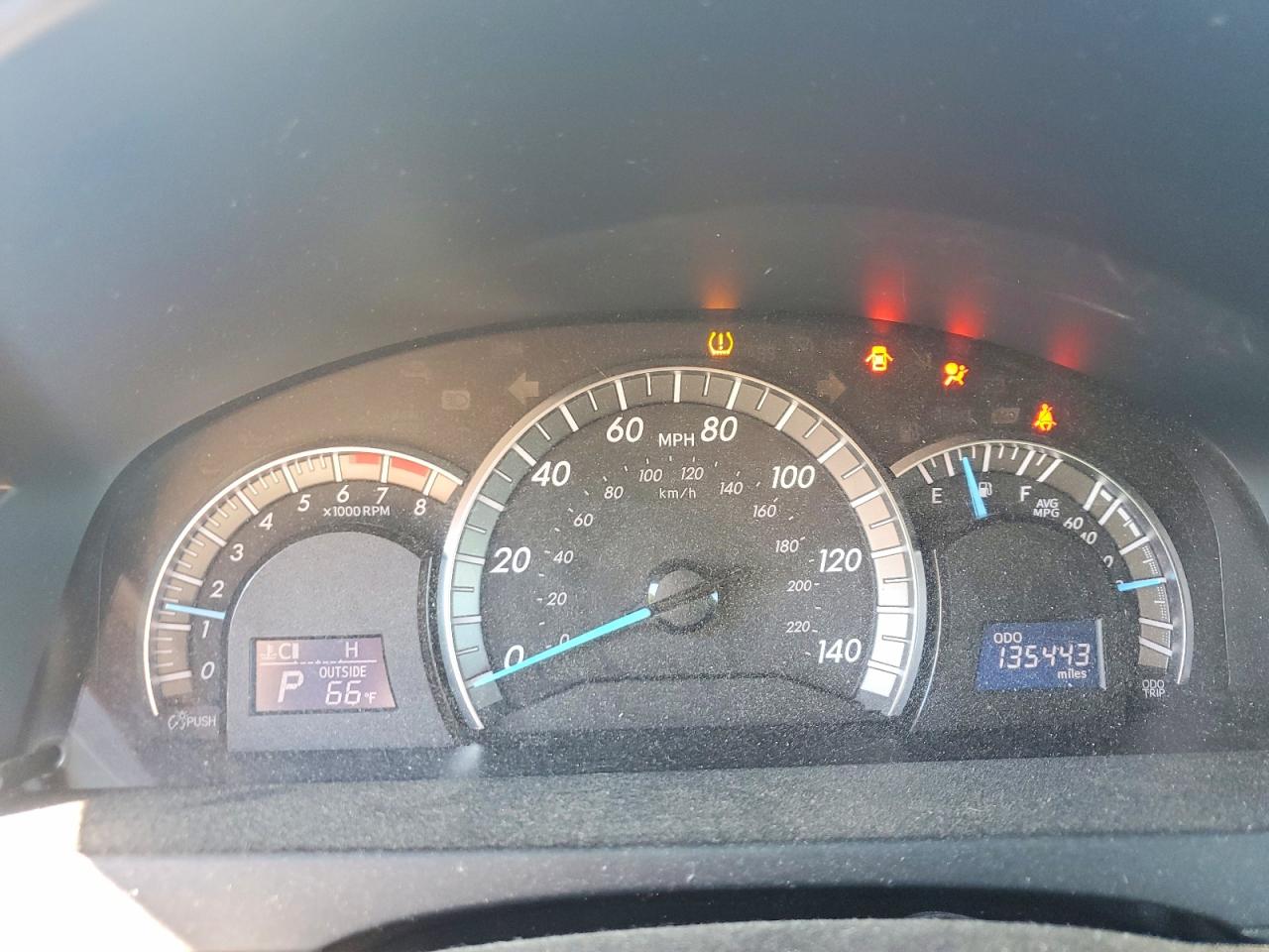 2014 TOYOTA CAMRY
