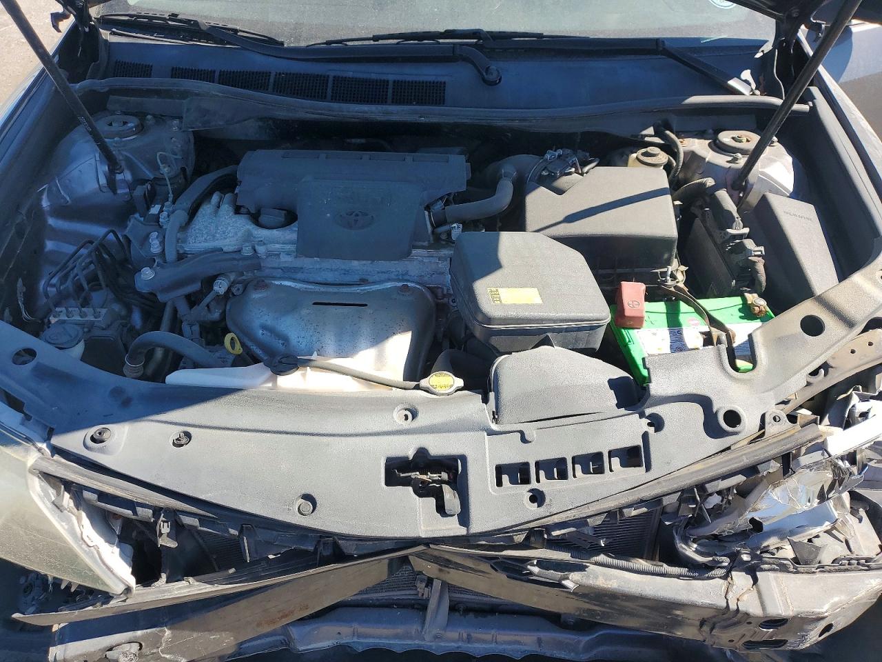2014 TOYOTA CAMRY