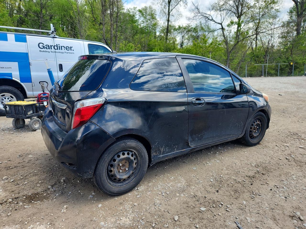 2014 TOYOTA YARIS