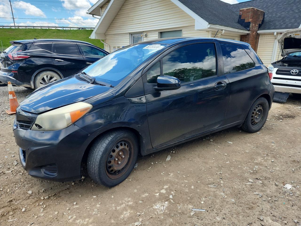 2014 TOYOTA YARIS