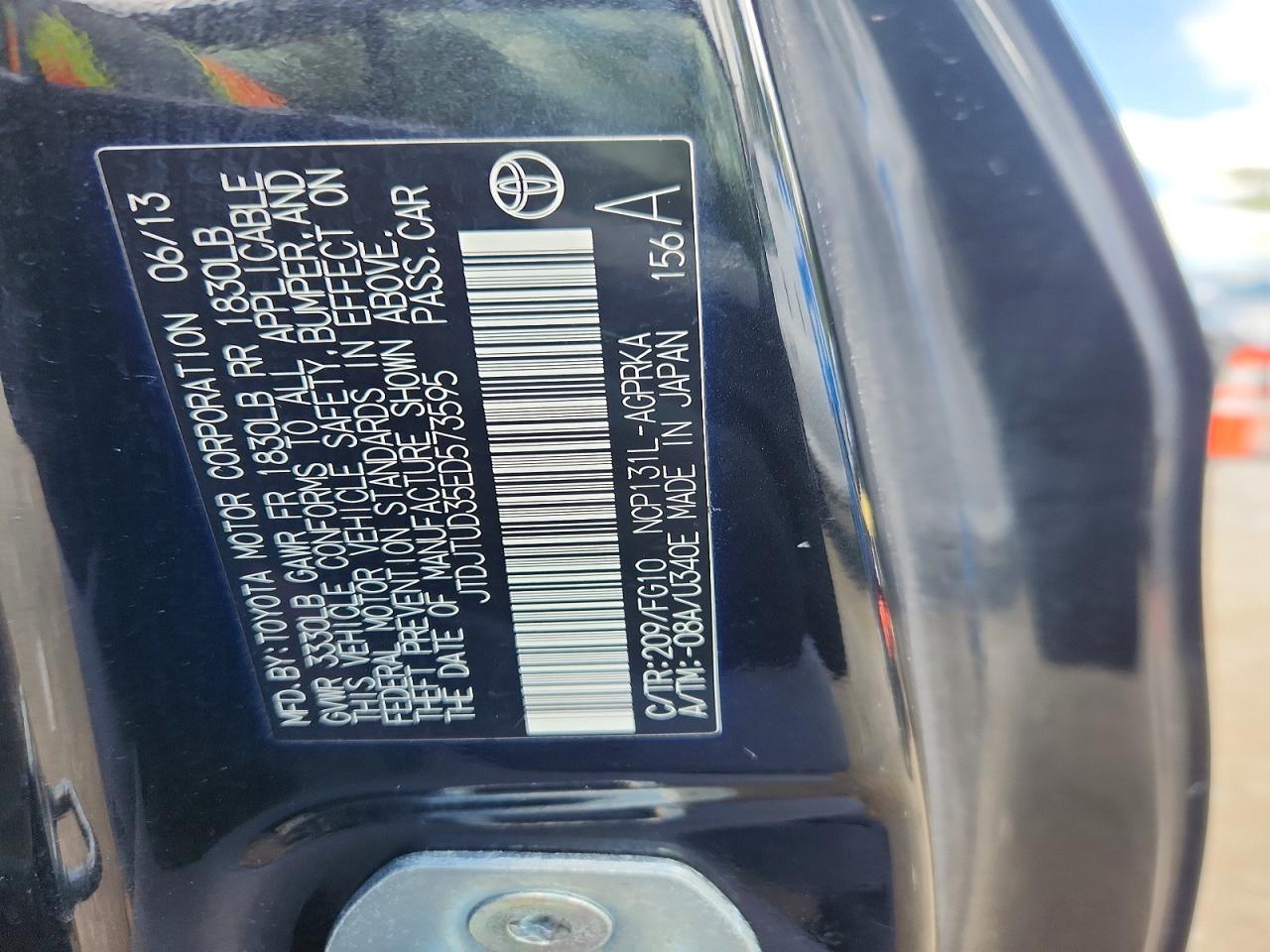 2014 TOYOTA YARIS