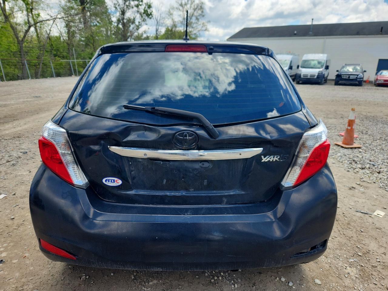 2014 TOYOTA YARIS