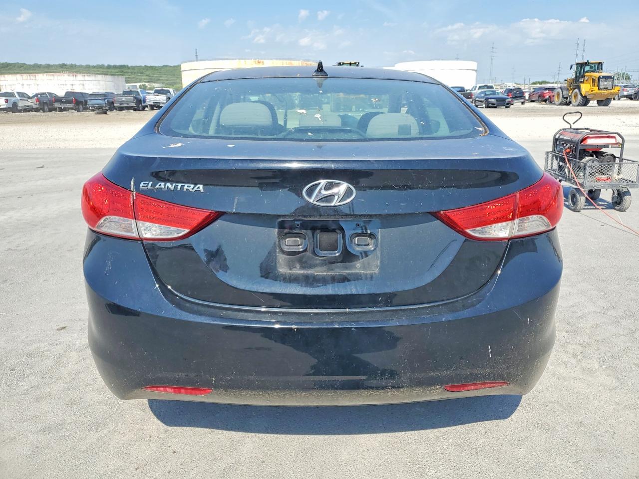 2013 HYUNDAI ELANTRA