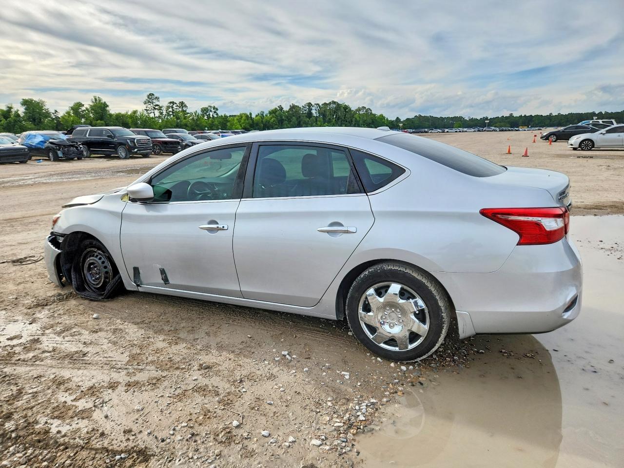 2017 NISSAN SENTRA