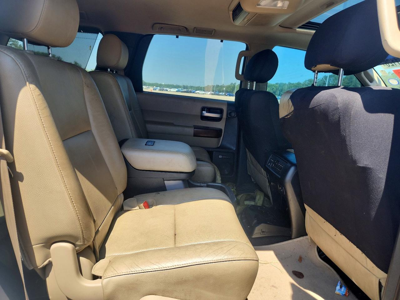 2015 TOYOTA SEQUOIA