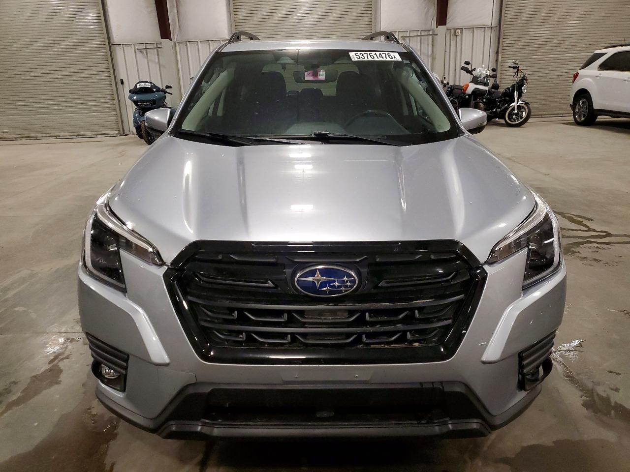 2024 SUBARU FORESTER
