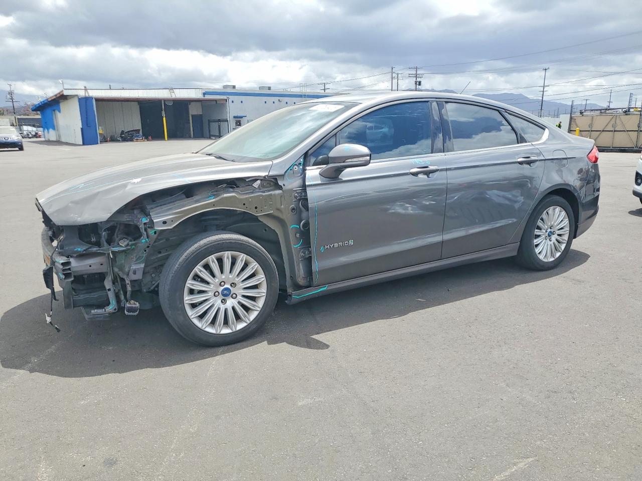 2013 FORD FUSION