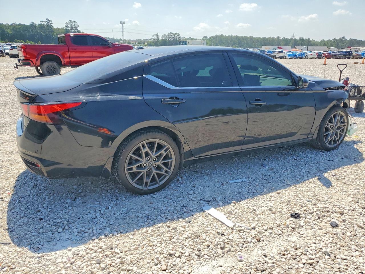 2023 NISSAN ALTIMA