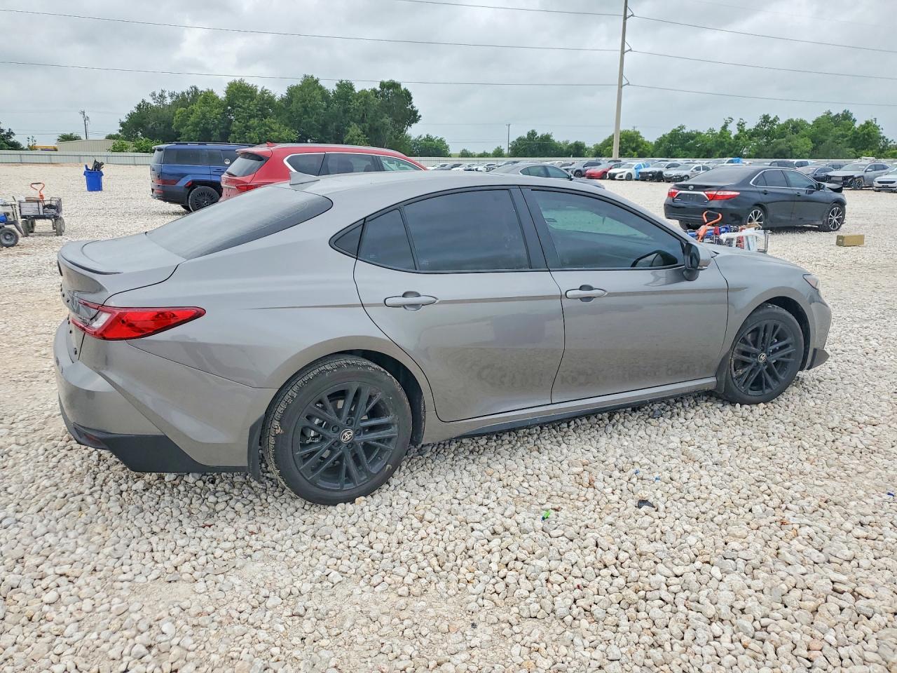 2026 TOYOTA CAMRY