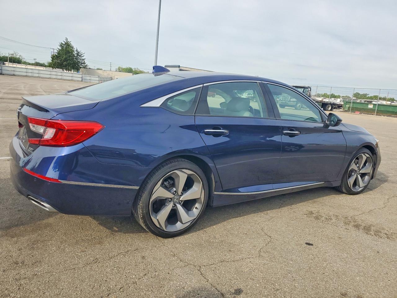 2020 HONDA ACCORD